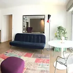 Another Cozy Flat Near St-Germain, St-Placide